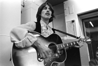 george-and-his-gibson-j-200